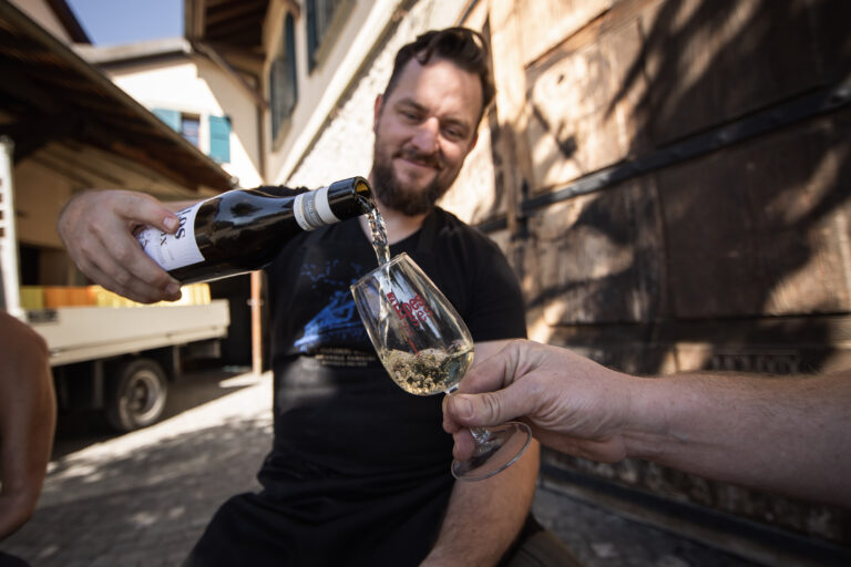 Pourquoi les accords vins-fromages ne sont pas figés avec le vin suisse d&rsquo;Epesses